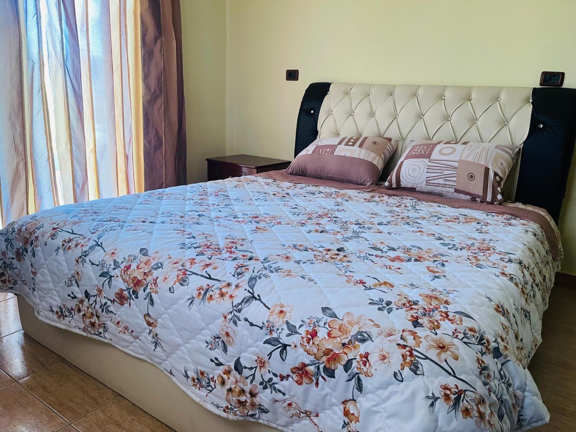 Hotel Paradise Bilisht 외부 사진